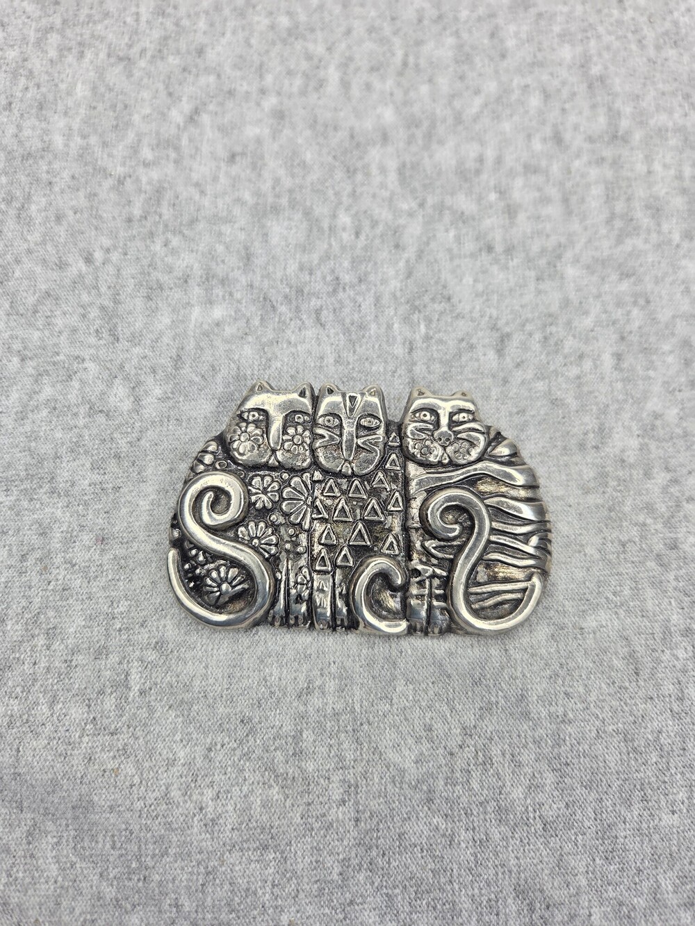 Vintage Kindred Cats Cat Lady Belt Buckle Artisan Silver Tone Womens
